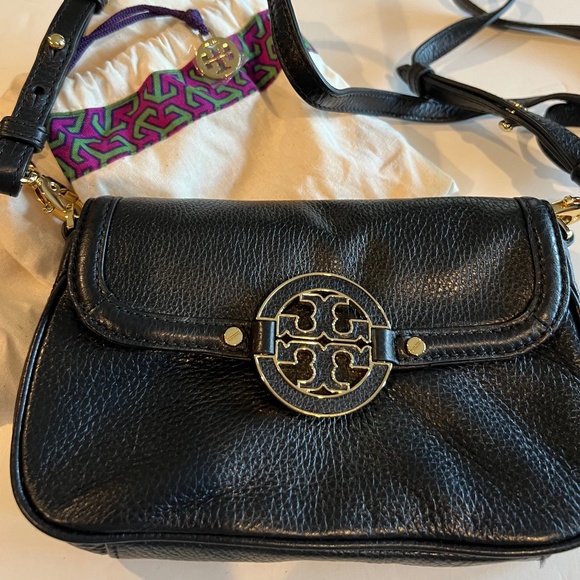 Tory Burch Handbags - Tory Burch cross body bag